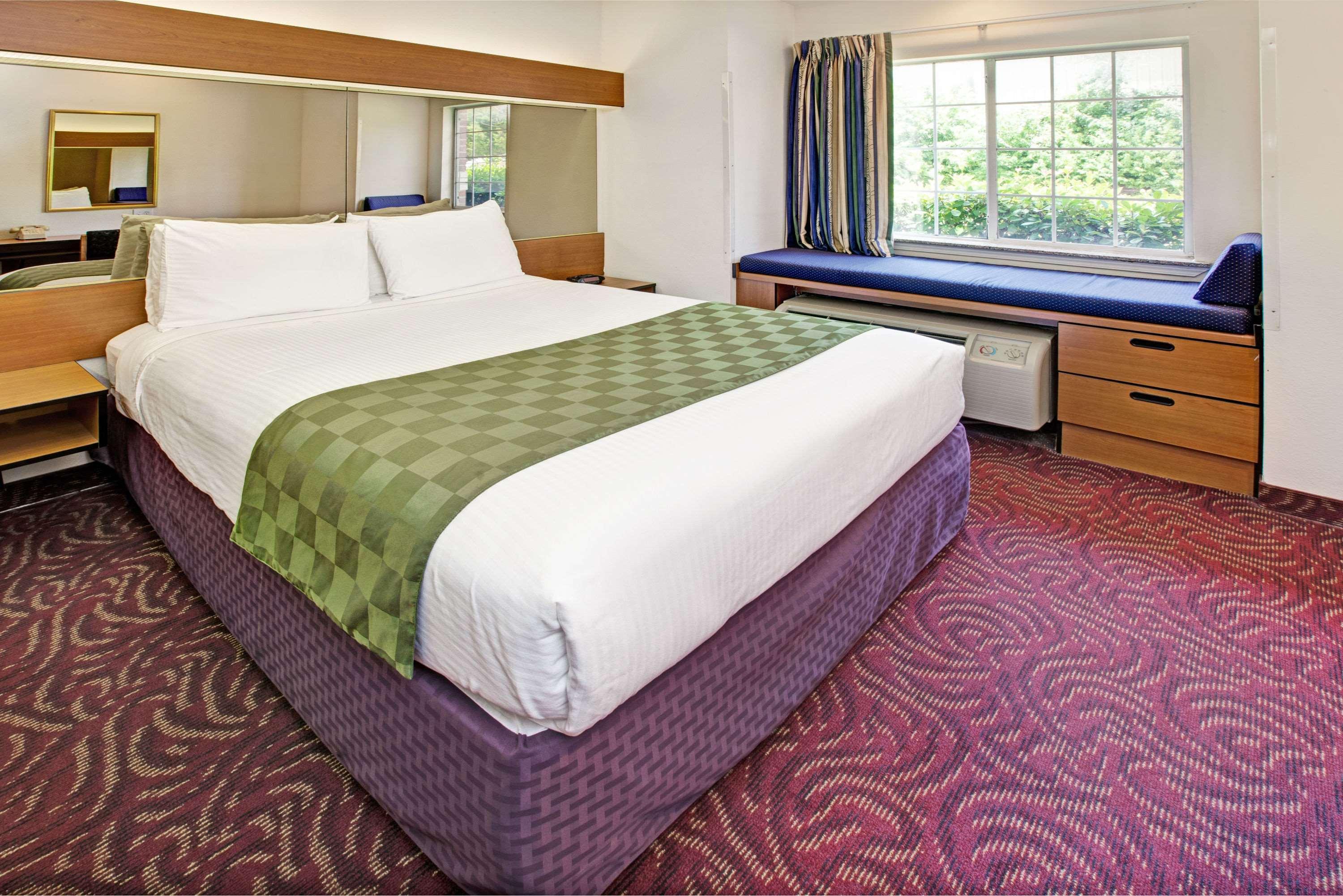 Econo Lodge Inn & Suites Mesquite - Dallas East Экстерьер фото